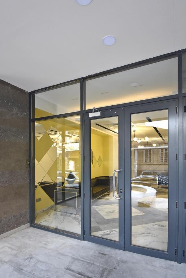 Home4You Apartments On Koghbatsi Yerevan Exterior photo